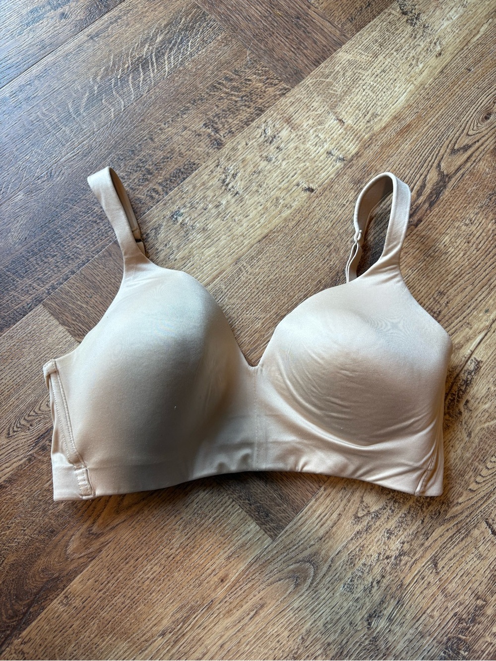 Natori Smooth Nude Underwire T-Shirt Bra in Beige 36D